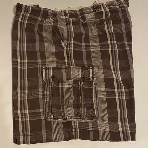 626 Blue Cargo Shorts Brown Plaid Tag 58R Measured 54 Plus Size - Picture 7 of 12